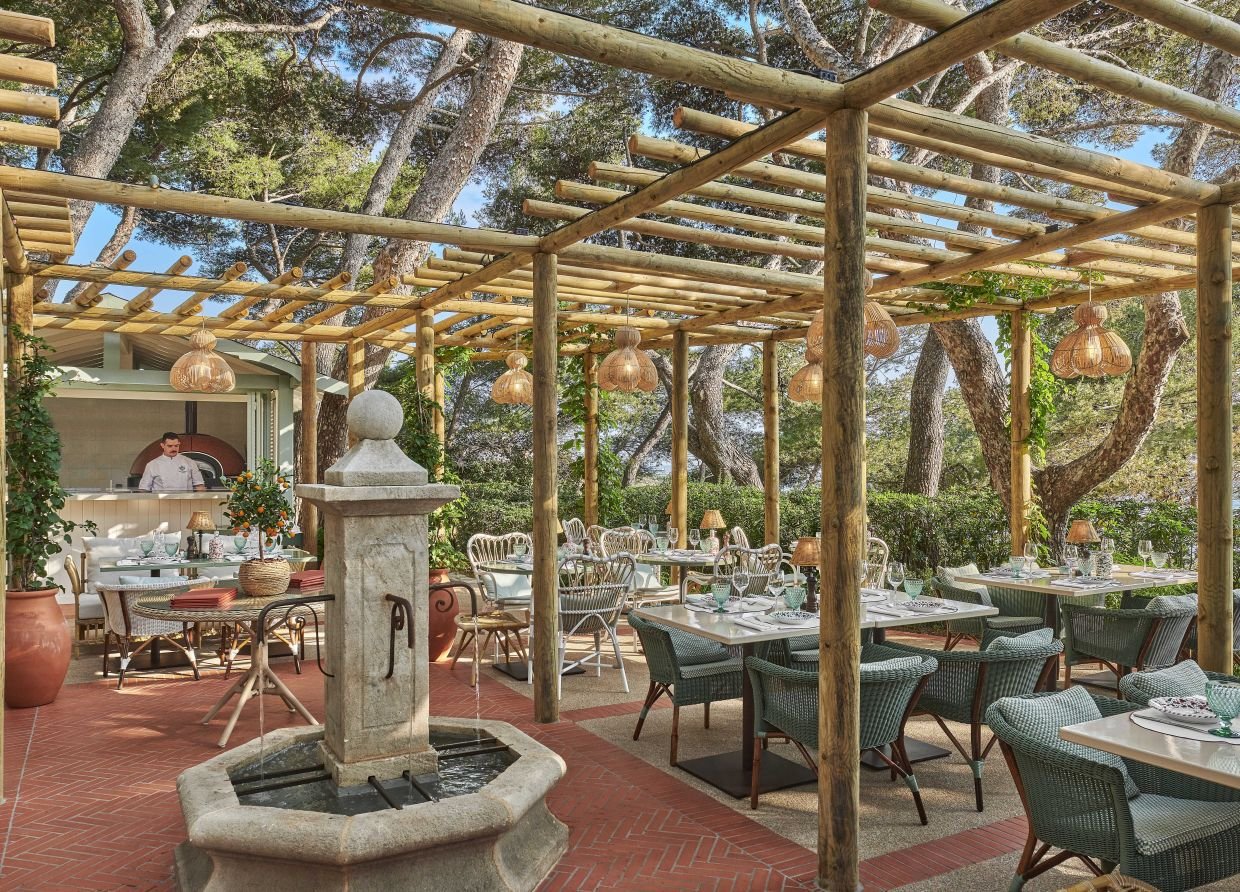 HOTEL DU CAP-EDEN-ROC INTRODUCES GIOVANNI'S: AN EXQUISITE OUTDOOR ITALIAN CULINARY HAVEN