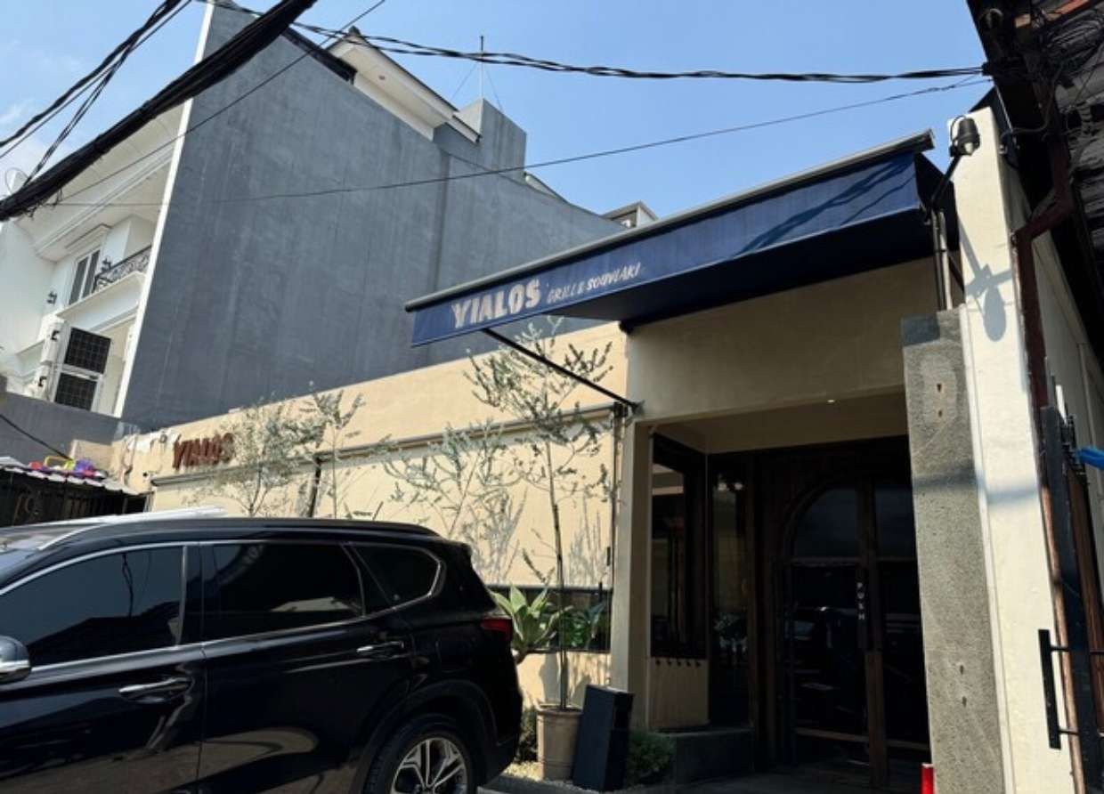 EXPLORING GREEK RESTAURANT IN JAKARTA : YIALOS GRILL & SOUVLAKI