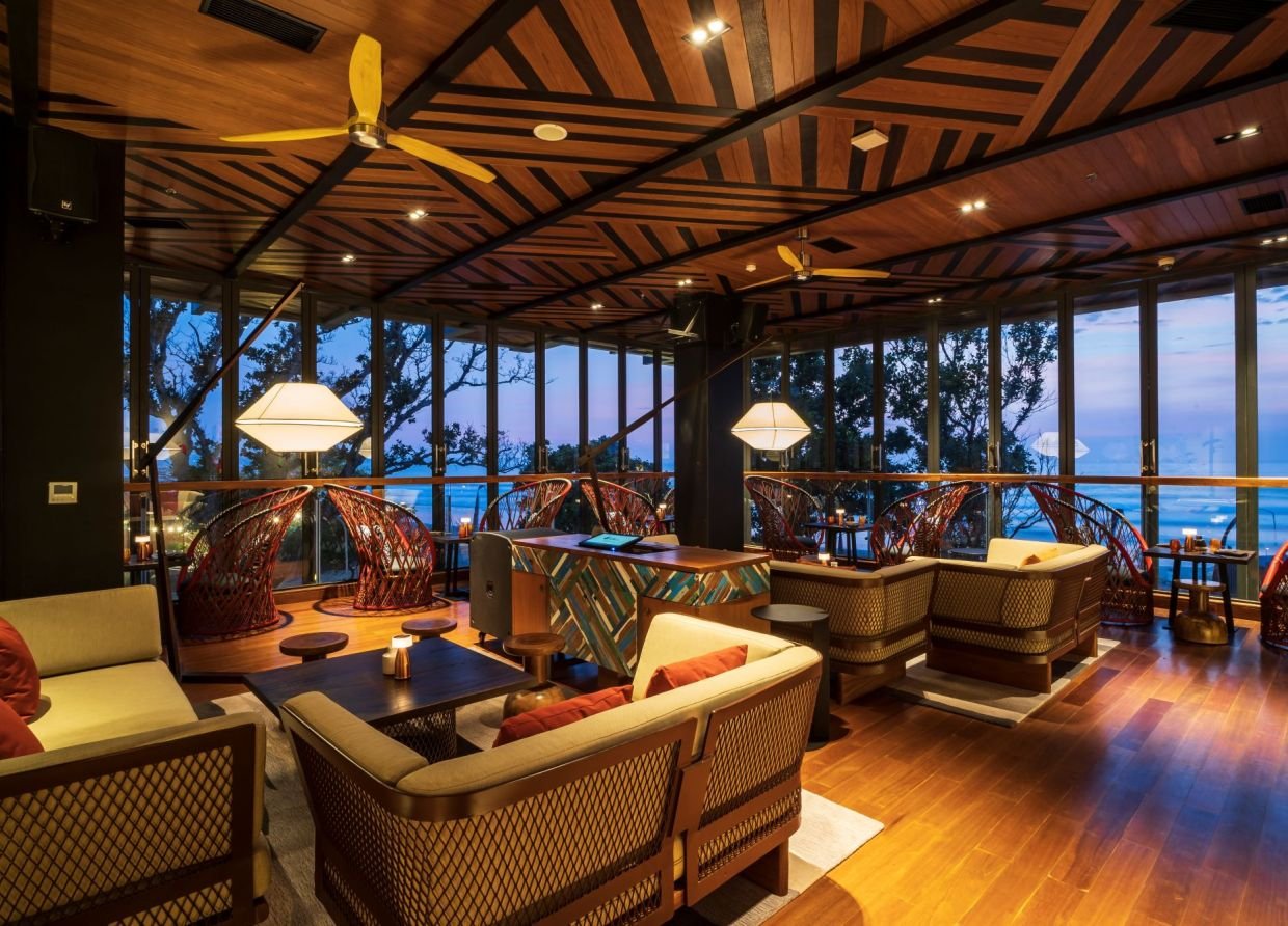ENCHANTING JAPANESE CULINARY HAVEN: SUGARSAND BECKONS WITH CAPTIVATING BEACH DINING EXPERIENCE
